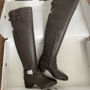 Brand new Nine West Dark Brown Leather Boots